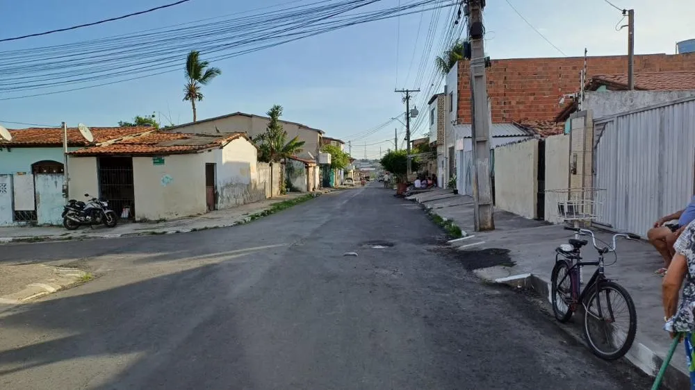Moradores do bairro Queimadinha denunciam infestação de carrapatos
