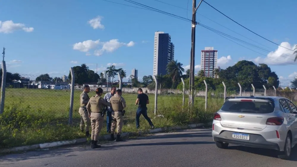 Homem é encontrado morto na avenida Presidente Dutra, em Feira de Santana