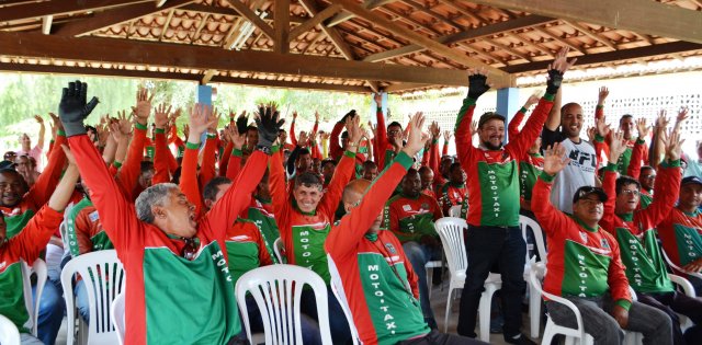 Mototaxistas serão credenciados pela SMTT.