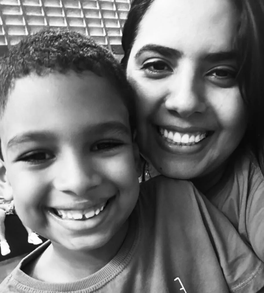 Mãe denuncia racismo contra filho em escola particular de Feira de Santana