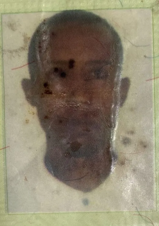 Grupo invade casa e executa homem com 4 tiros no Papagaio