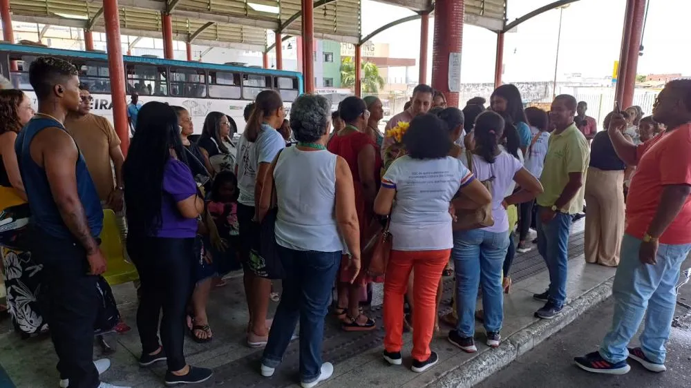 Fibromialgia: campanha no Terminal Central conscientiza sobre doença invisível