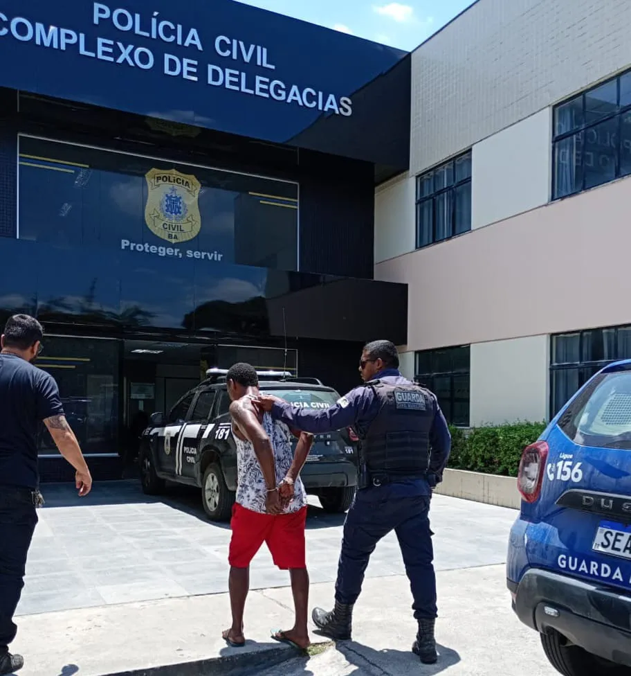 Guarda Municipal, prende homem em flagrante após roubar celular na Avenida Getúlio Vargas