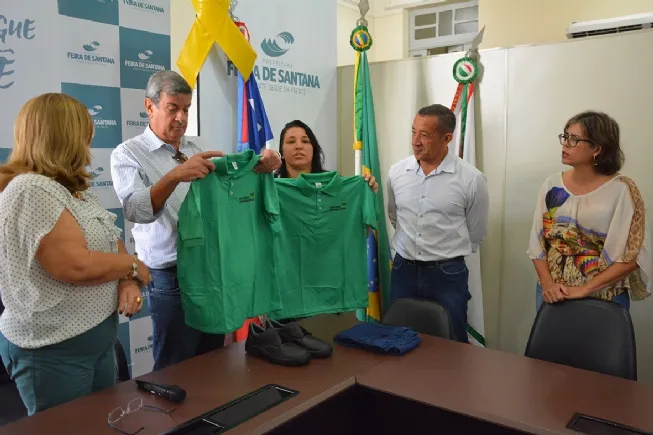 Secretaria de Saúde adquire novos uniformes e equipamentos para agentes de endemias