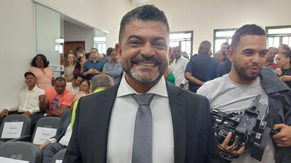 Ricardo da Farol assume com planos para melhorar o trânsito de Feira de Santana