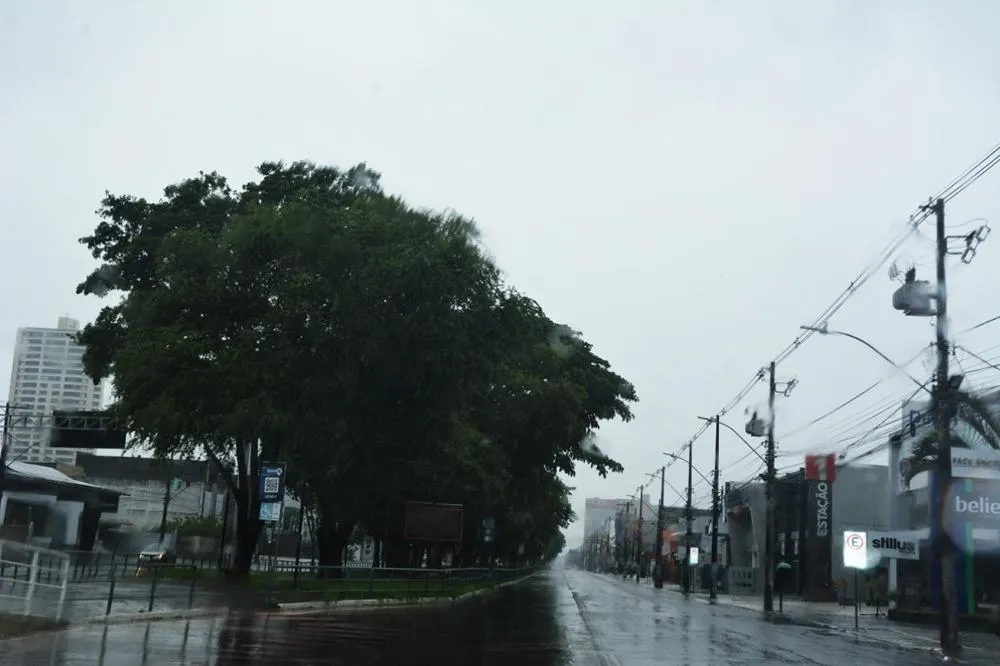 Feira de Santana segue em alerta após chuvas intensas e Defesa Civil monitora áreas afetadas