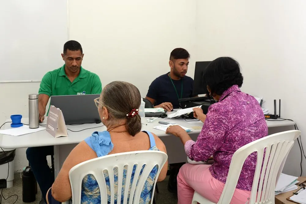 Prefeitura de Feira segue comprometida em zerar fila por exames e consultas em 100 dias