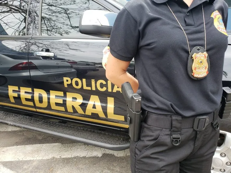 Polícia Federal deflagra operação contra fraudes em licitações na Bahia