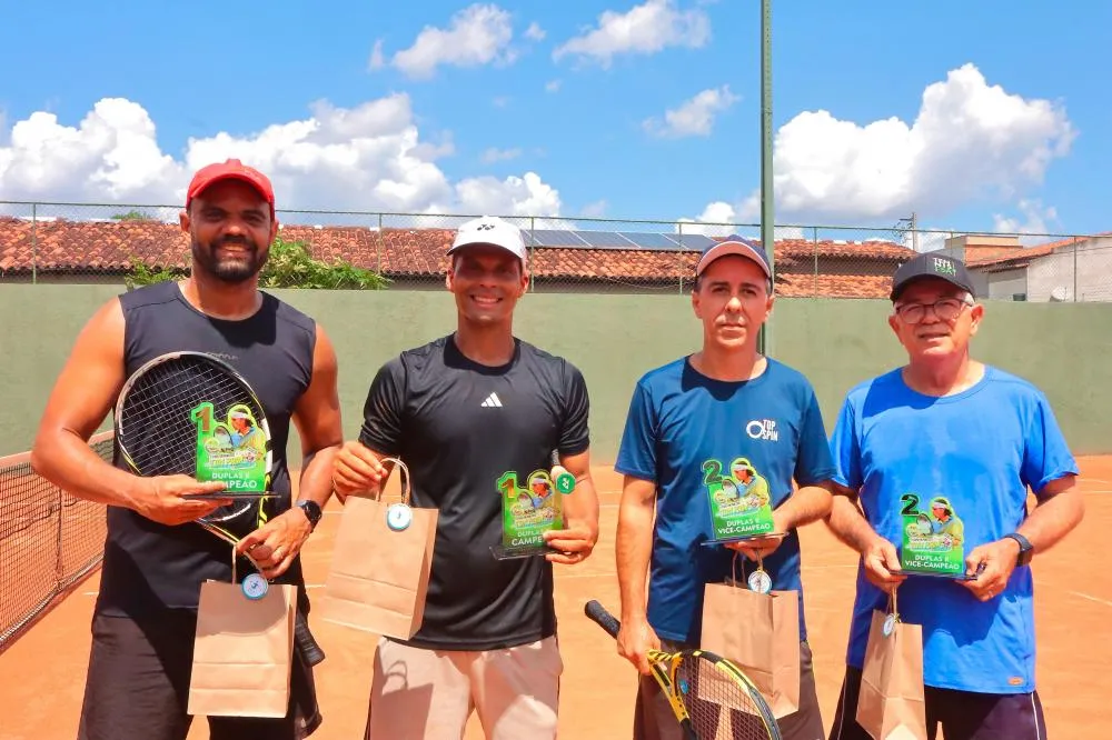 Tênis em Feira de Santana: Sucesso na primeira etapa do torneio