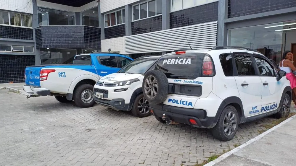 Homem é morto a tiros na Avenida Artêmia Pires, em Feira de Santana