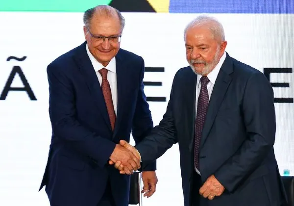 Itens da cesta básica, entre eles café e carne, terão impostos zerados, anuncia governo