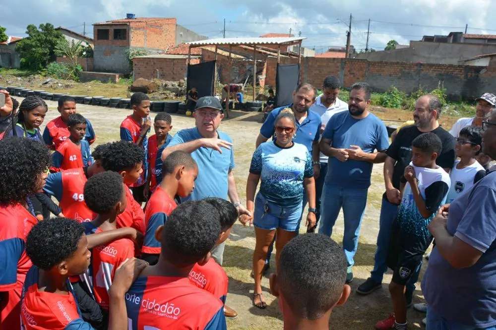 Campo do Jardim Acácia ganhará alambrado e vestiários