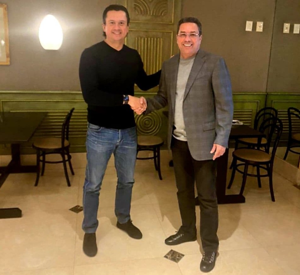 Luxemburgo chega como salvador do cruzeiro