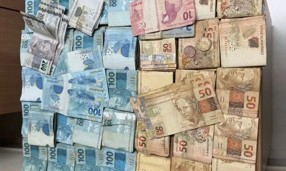 Polícia apreende drogas e munições em operação na zona rural de Rafael Jambeiro