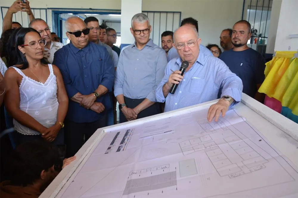 José Ronaldo anuncia diversas obras totalizando investimentos de R$ 20 milhões