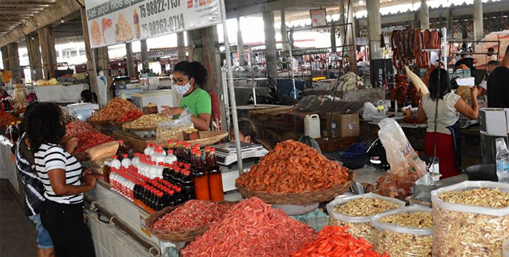 Prefeitura inicia atualização de dados de comerciantes do Centro de Abastecimento