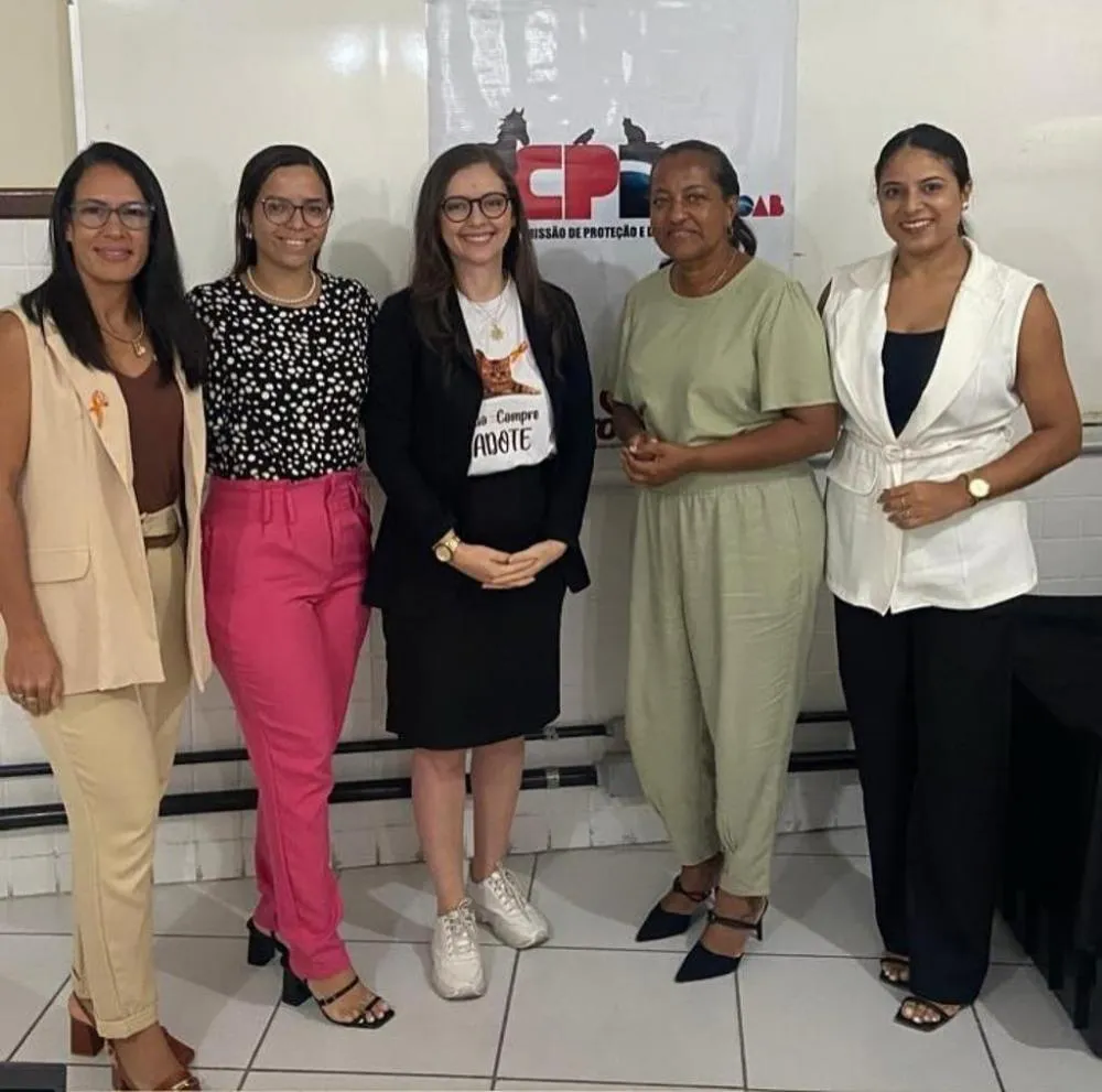 Comissão de Proteção e Defesa aos Animais da OAB Feira participa de evento da Polícia Militar 