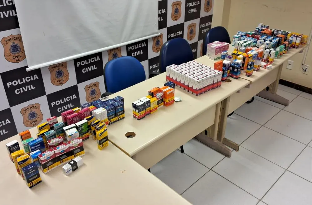 Operação Farmácia Legal interdita seis farmácias em Feira de Santana