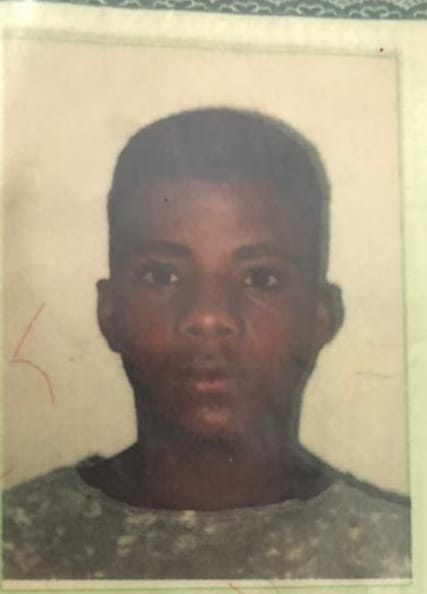 Adolescente executado com 20 tiros de ponto 40 e 9 mm ,no George.