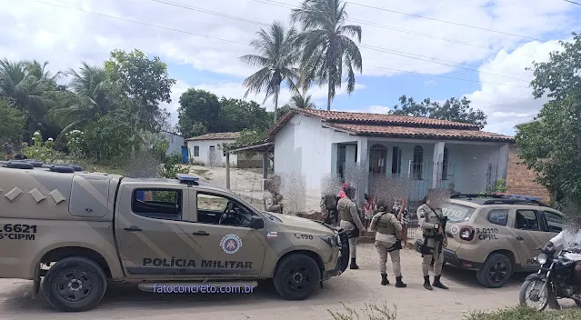 Cão é morto a facadas no bairro Aeroporto; suspeito foge antes da chegada da polícia