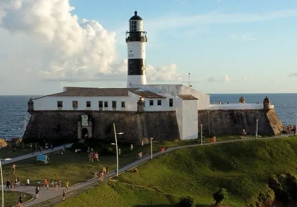 Estado lidera receptivo de turistas internacionais no NE entre janeiro e março, diz Embratur