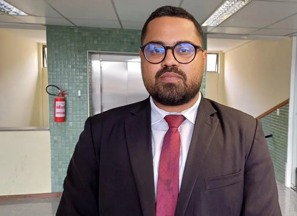 Advogada presa em Feira de Santana durante a Operação Skywalker cumprirá prisão domiciliar com monitoramento eletrônico