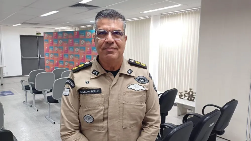 Primeiro dia da Micareta de Feira reúne 350 mil pessoas sem ocorrências graves, destaca Tenente-Coronel Michel Muller