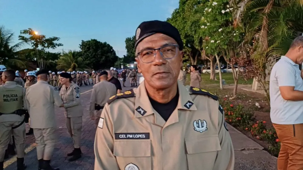 Policial militar é preso durante Micareta por porte de arma com numeração raspada