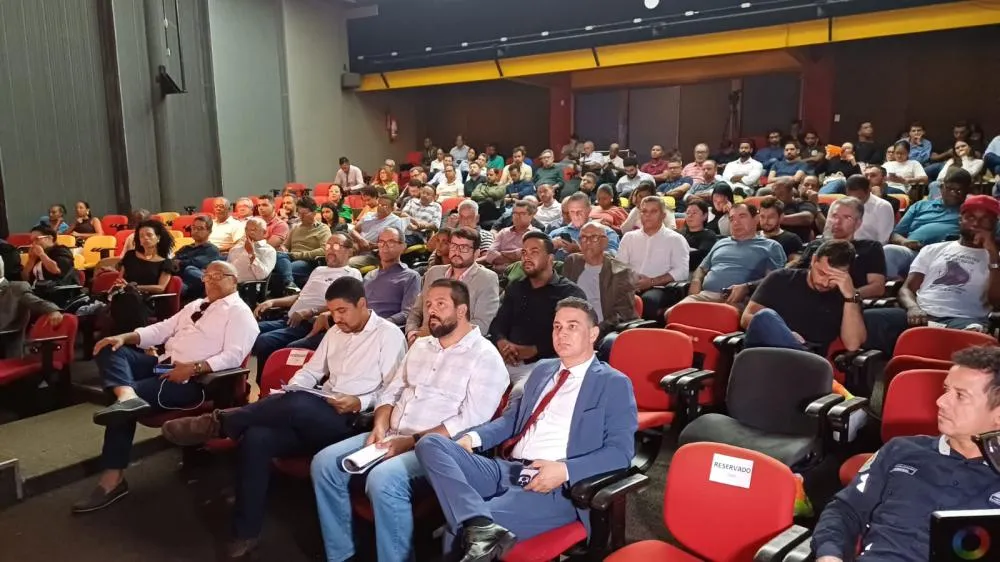 Audiência pública debate nova concessão das BRs 324 e 116 em Feira de Santana