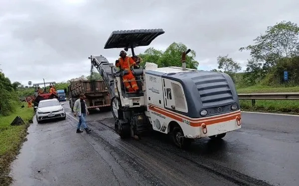 A partir desta segunda (12), ViaBahia segue com manutenção na BR-324 com interdição de faixas