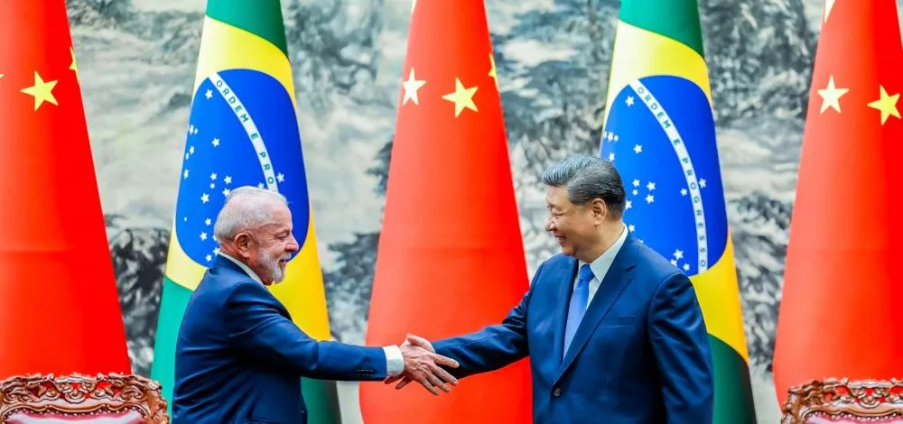 Brasil e China lançam carta conjunta e se comprometem a combater protecionismo