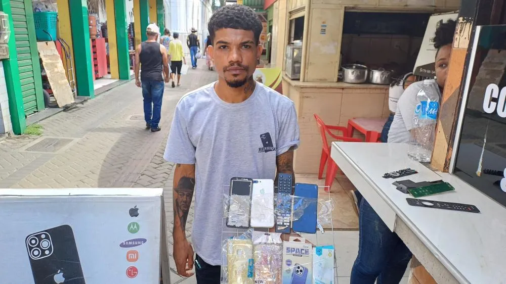  Vendedor ambulante denuncia agressão durante fiscalização no centro de Feira de Santana