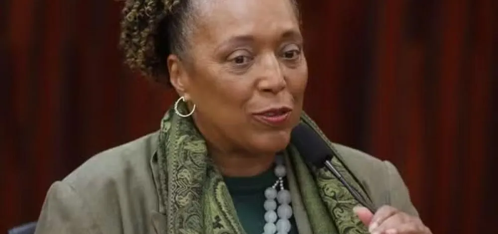AGU pede à PF abertura de investigação sobre crime racial contra ministra do TSE