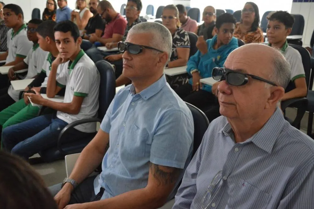 Prefeitura anuncia implantação de ensino 3D nas escolas da rede municipal de Feira