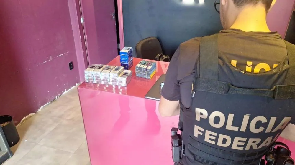 Polícia Federal deflagra operação em combate à comercialização de cigarros eletrônicos