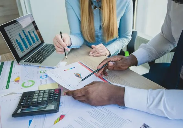 Bahia lidera crescimento de investidores no Nordeste