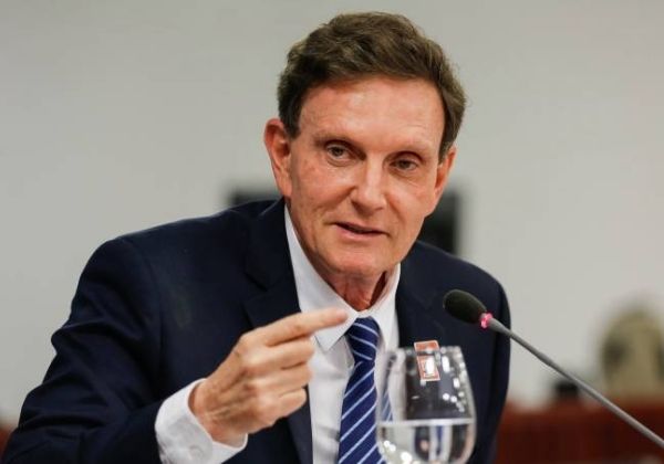 Gilmar Mendes revoga proibição de Marcelo Crivella deixar o país
