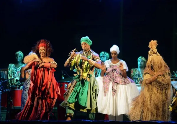 Balé Folclórico da Bahia anuncia turnê nacional