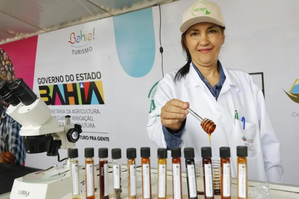 Seagri realiza 2ª edição do Concurso de Qualidade do Mel durante a Bahia Farm Show 2025