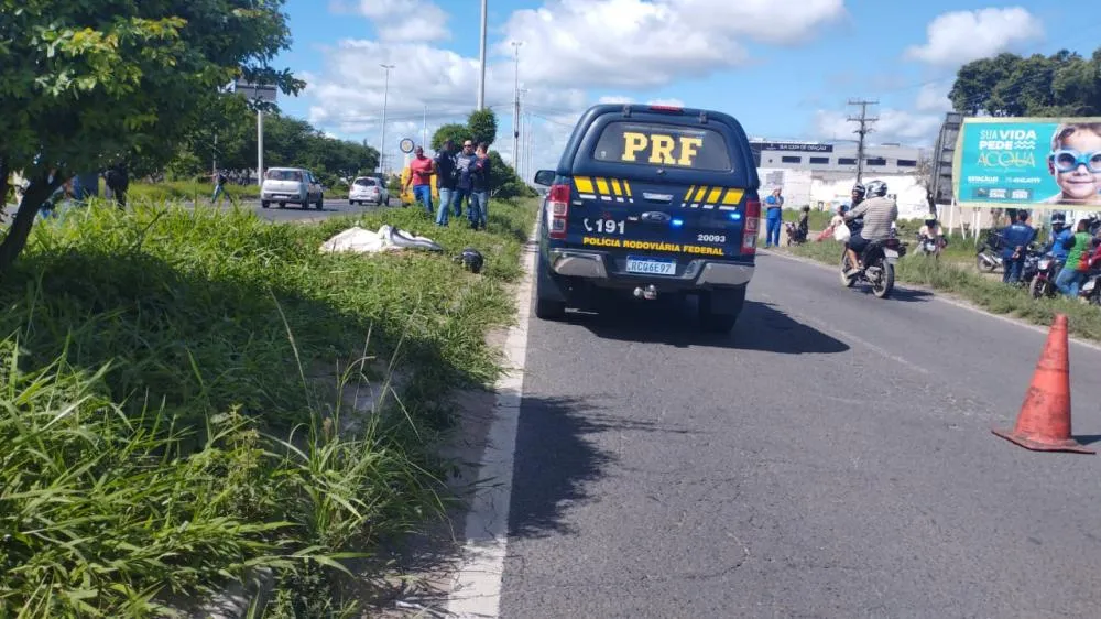 Motociclista morre após ser atingido por carro em Feira de Santana
