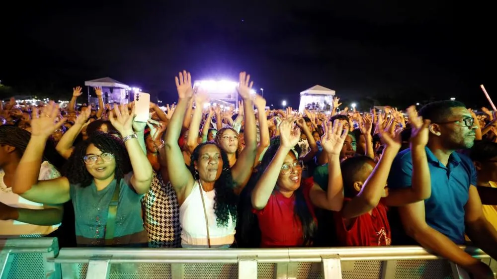 Governador prestigia abertura do Festival Canta Bahia 2025 e destaca apoio à cultura gospel no estado