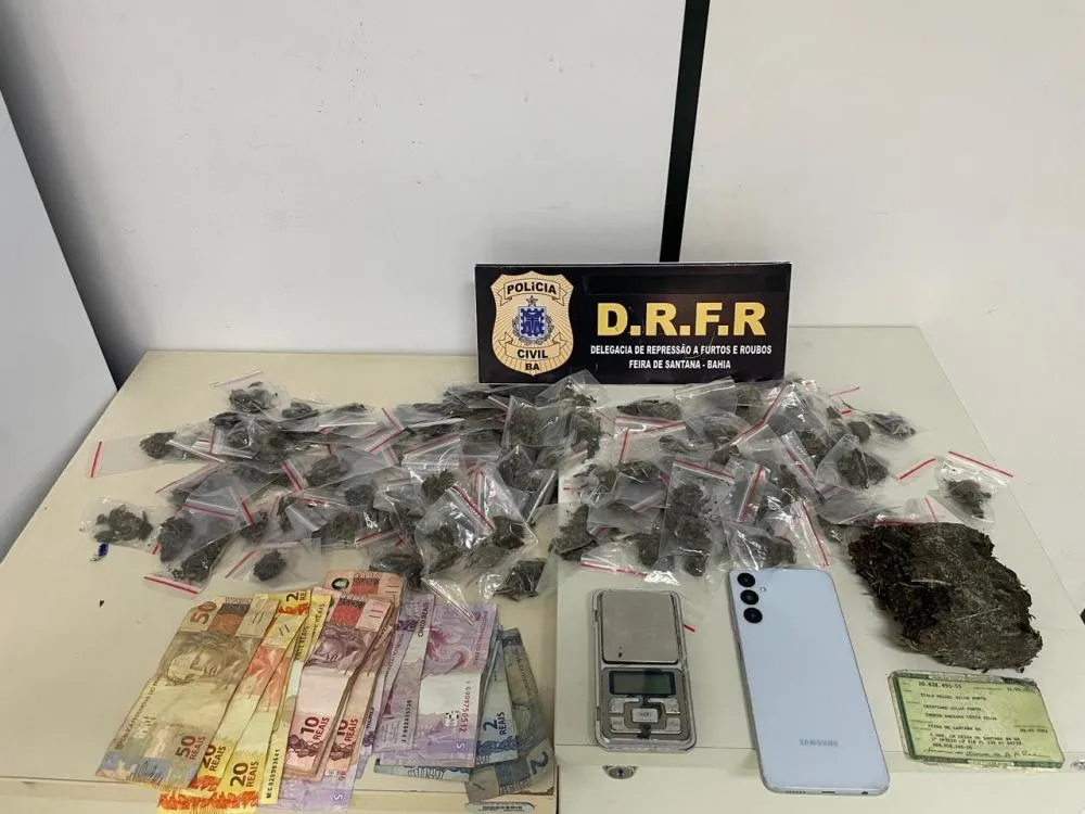 Jovem é preso por tráfico de drogas no bairro Gabriela, em Feira de Santana