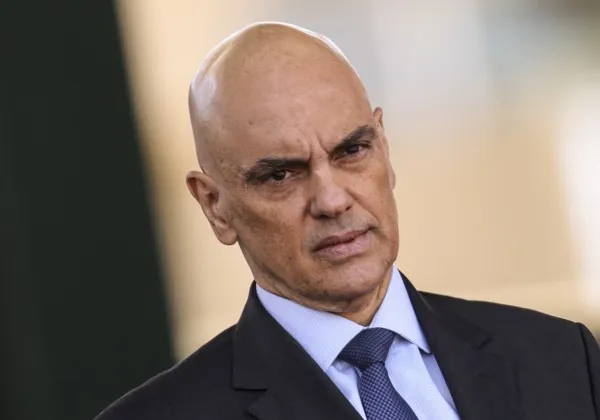 Governo Trump anuncia sanções contra Moraes e revoga vistos de aliados do STF