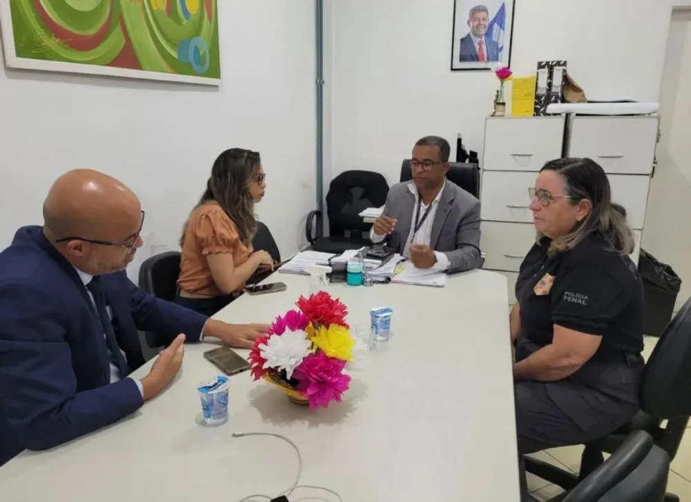 Reunião proveitosa entre integrantes do Conjunto Penal e membros de comissões da OAB Feira