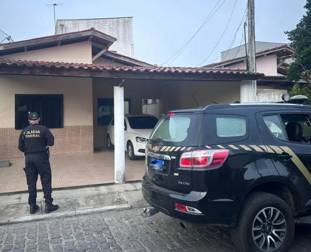 PF cumpre mandados em Feira contra fraudes milionárias na Caixa