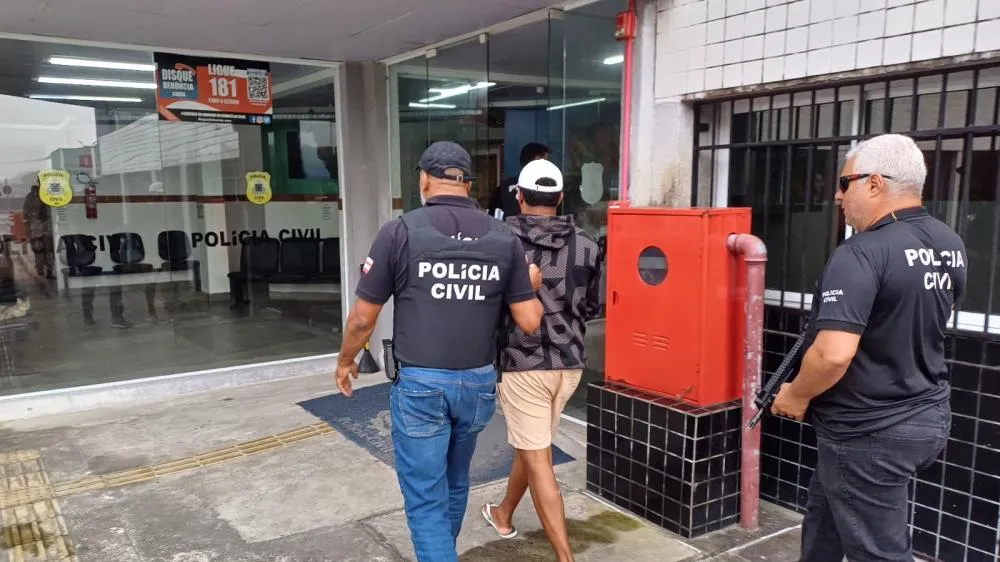 Casal é preso em Feira de Santana por aplicar golpes com falsas promessas de cirurgias