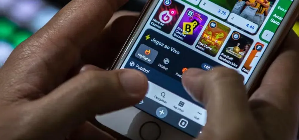 Influenciadores são alvos de operação contra promoção ilegal de jogos de azar