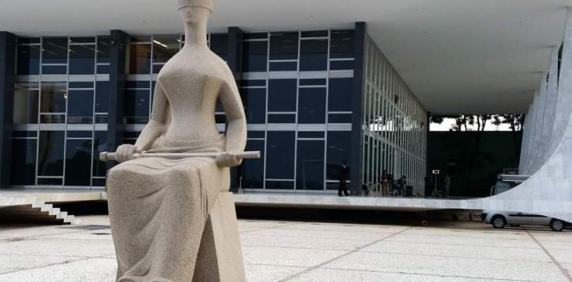 STF vai manter foco criminal contra Bolsonaro, e Câmara tenta se afastar de crise