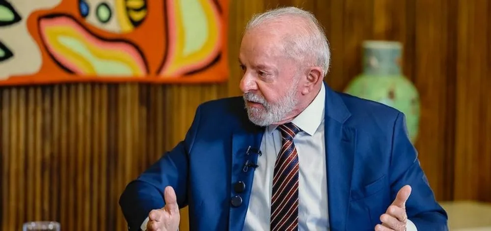 Lula convoca reunião ministerial ampliada para próxima terça-feira em Brasília