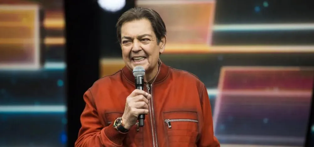 Faustão deixa UTI e segue em recuperação no Hospital Albert Einstein